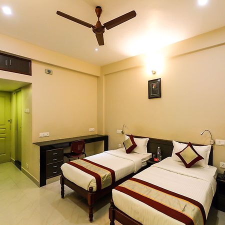 Oyo Flagship 12665 Chrompet Chennai Exterior foto